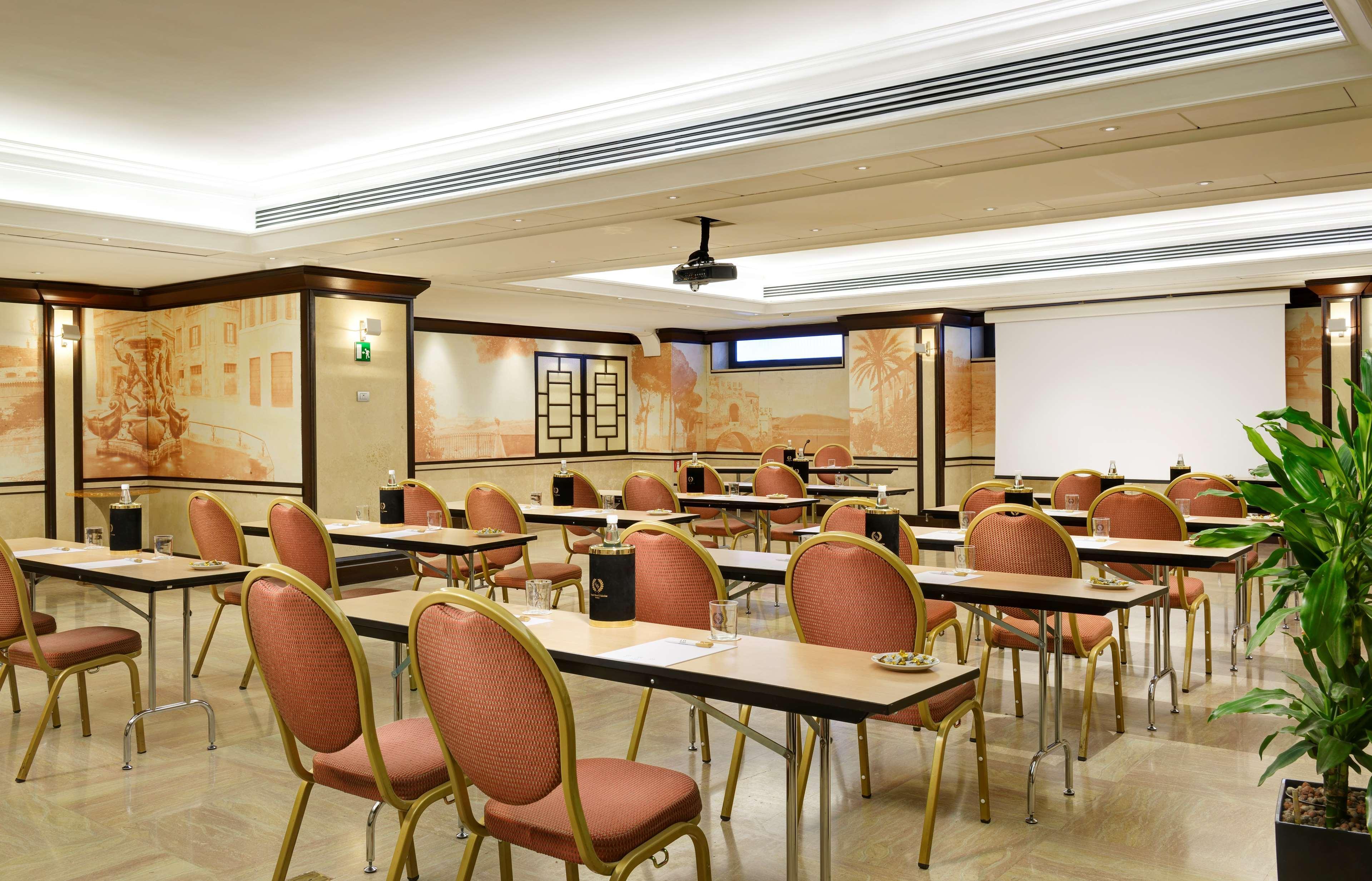 เอฟจี แกรนด์ โฮเต็ล ปาลาติโน Hotel โรม ภายนอก รูปภาพ