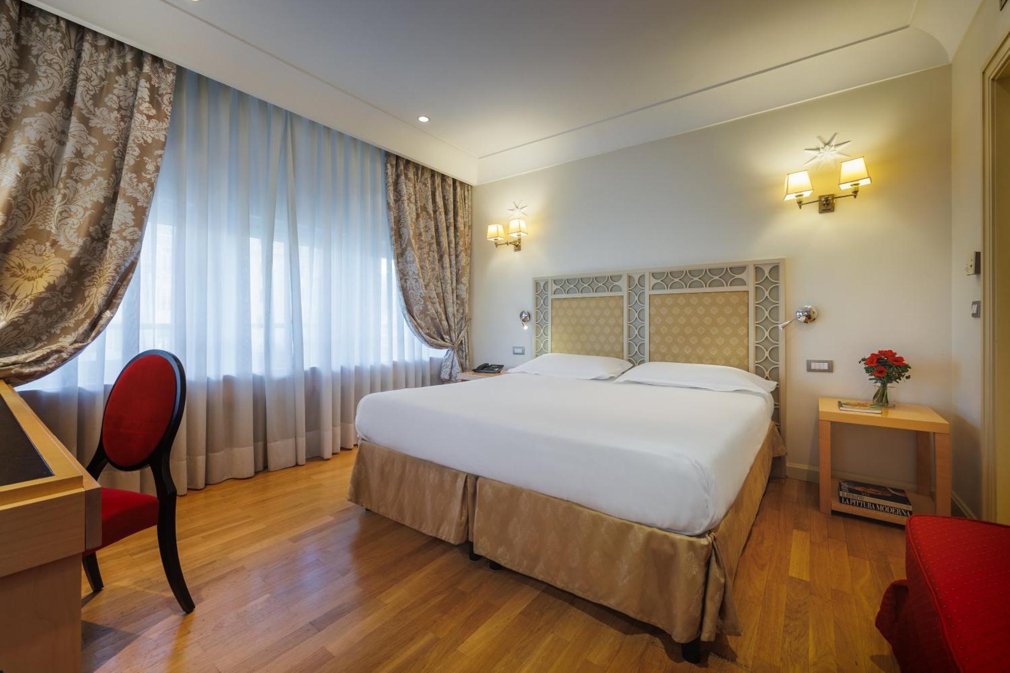 เอฟจี แกรนด์ โฮเต็ล ปาลาติโน Hotel โรม ภายนอก รูปภาพ